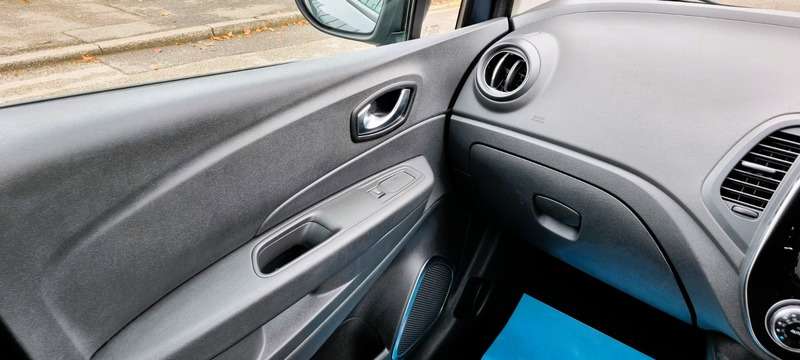 2017 RENAULT CAPTUR 2017 RENAULT CAPTUR