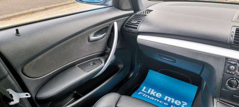 2011 BMW 1 SERIES 2011 BMW 1 SERIES