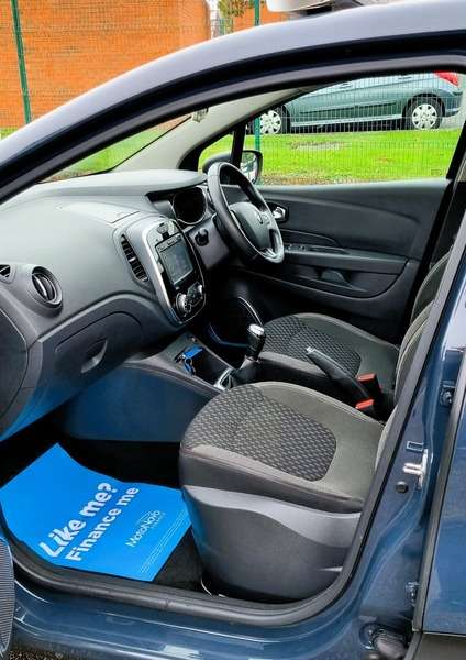 2017 RENAULT CAPTUR 2017 RENAULT CAPTUR