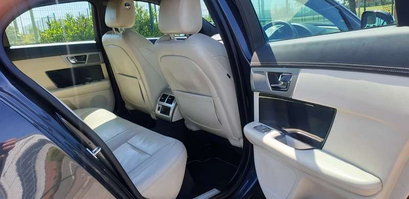 2014 JAGUAR XF 2014 JAGUAR XF