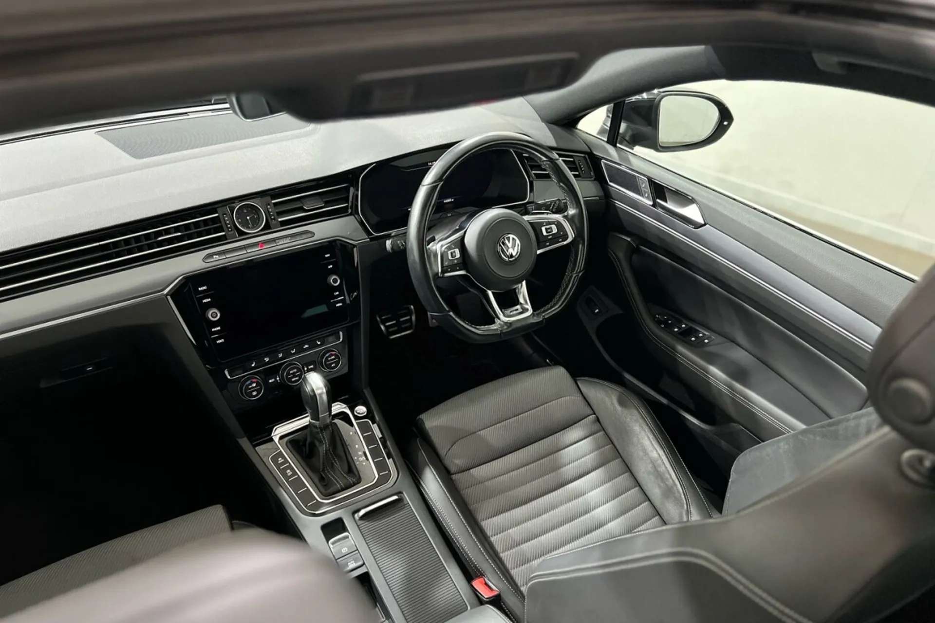 2019 VOLKSWAGEN PASSAT 2019 VOLKSWAGEN PASSAT