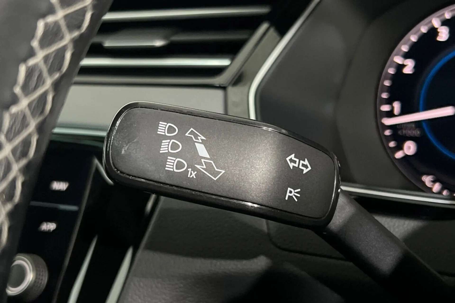 2019 VOLKSWAGEN PASSAT 2019 VOLKSWAGEN PASSAT