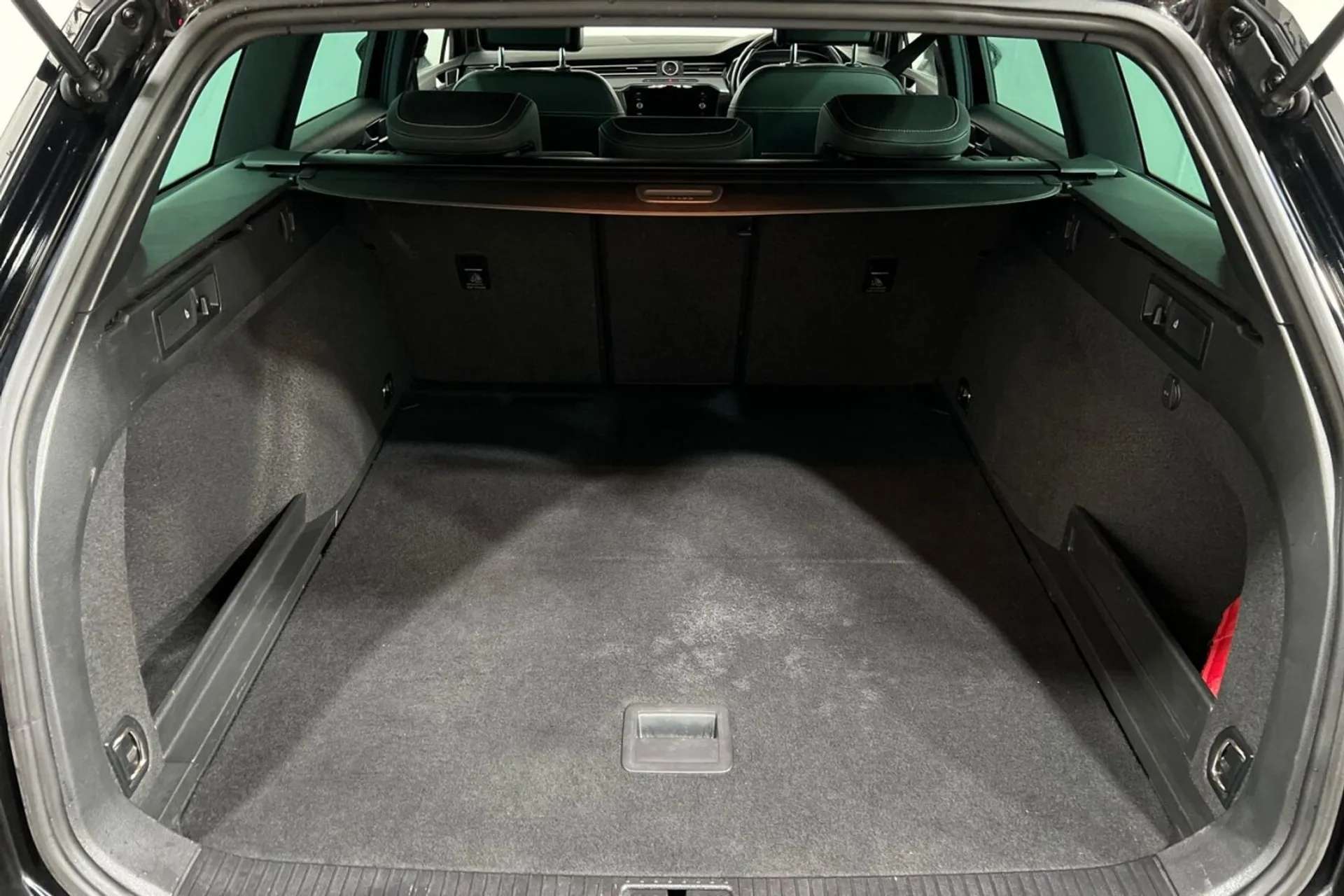 2019 VOLKSWAGEN PASSAT 2019 VOLKSWAGEN PASSAT