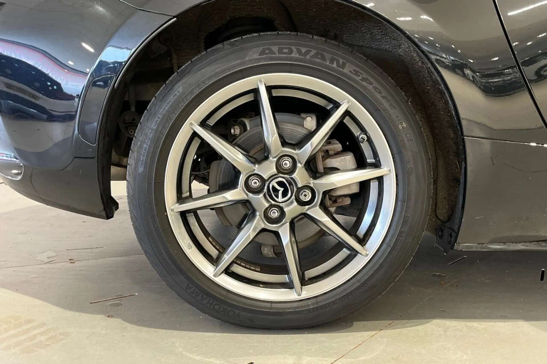 2021 MAZDA MX-5 2021 MAZDA MX-5