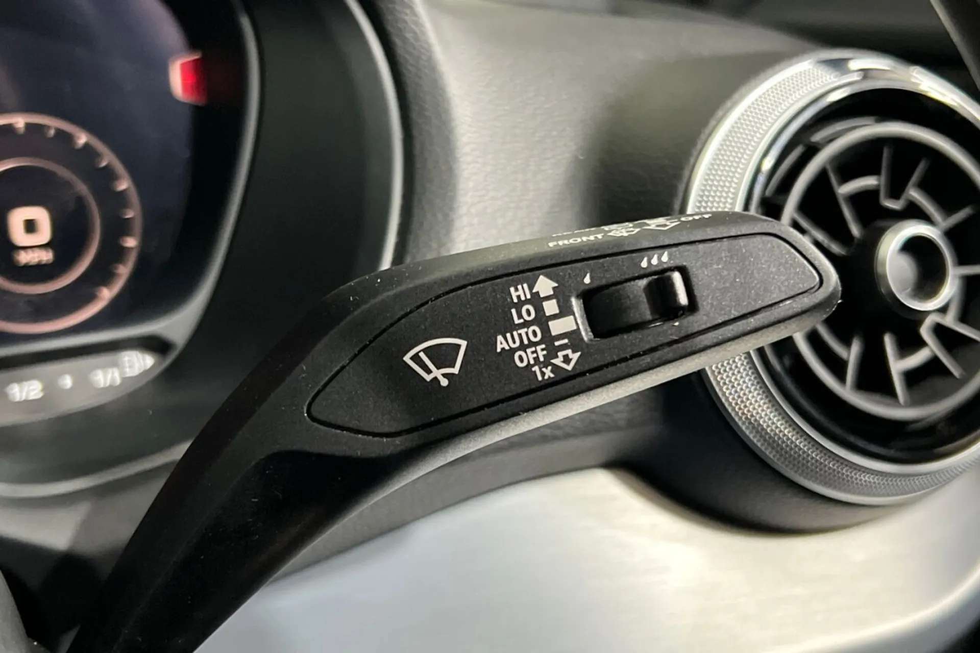 2022 AUDI Q2 2022 AUDI Q2