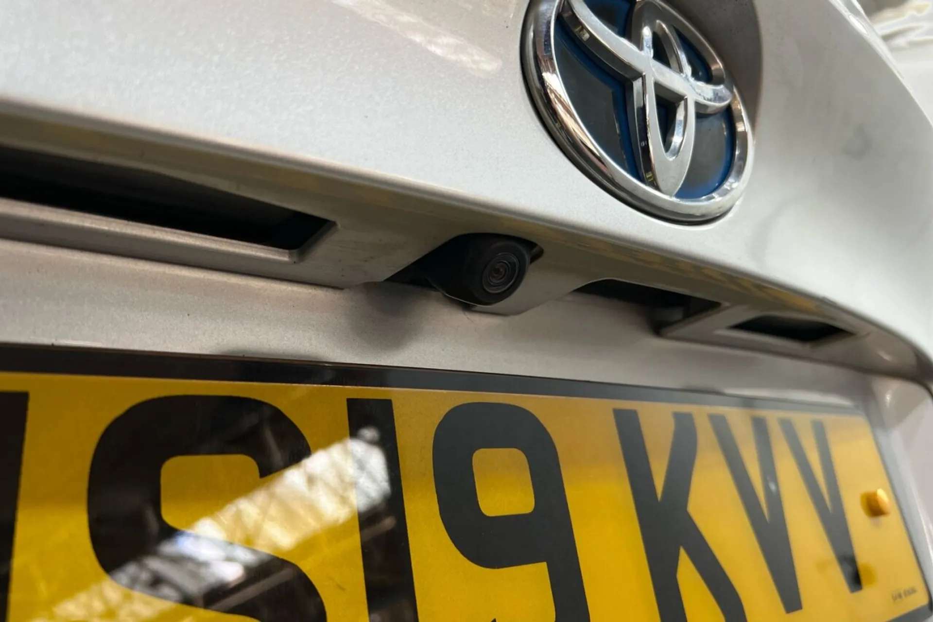 2019 TOYOTA CHR 2019 TOYOTA CHR