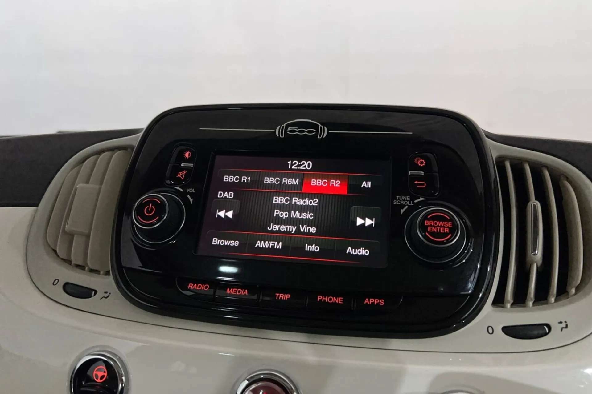 2019 FIAT 500 2019 FIAT 500