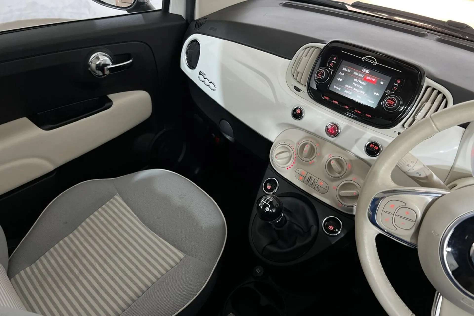 2019 FIAT 500 2019 FIAT 500