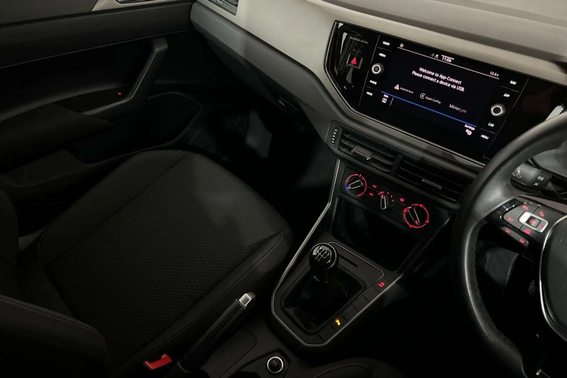 2021 VOLKSWAGEN POLO 2021 VOLKSWAGEN POLO