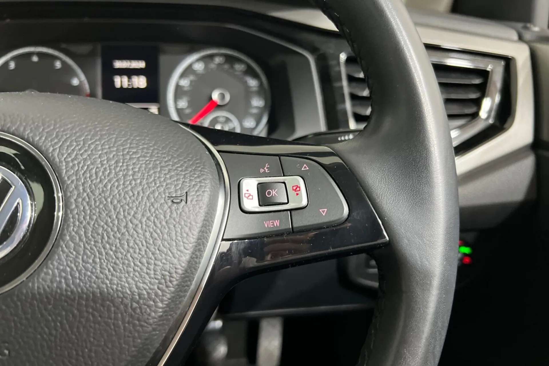 2019 VOLKSWAGEN POLO 2019 VOLKSWAGEN POLO