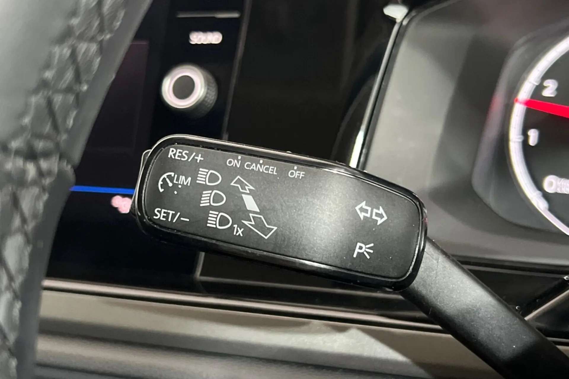 2019 VOLKSWAGEN POLO 2019 VOLKSWAGEN POLO