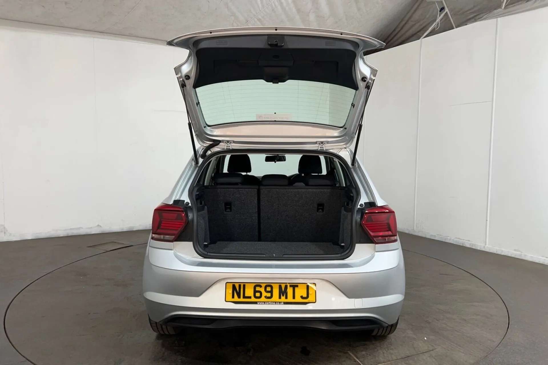 2019 VOLKSWAGEN POLO 2019 VOLKSWAGEN POLO