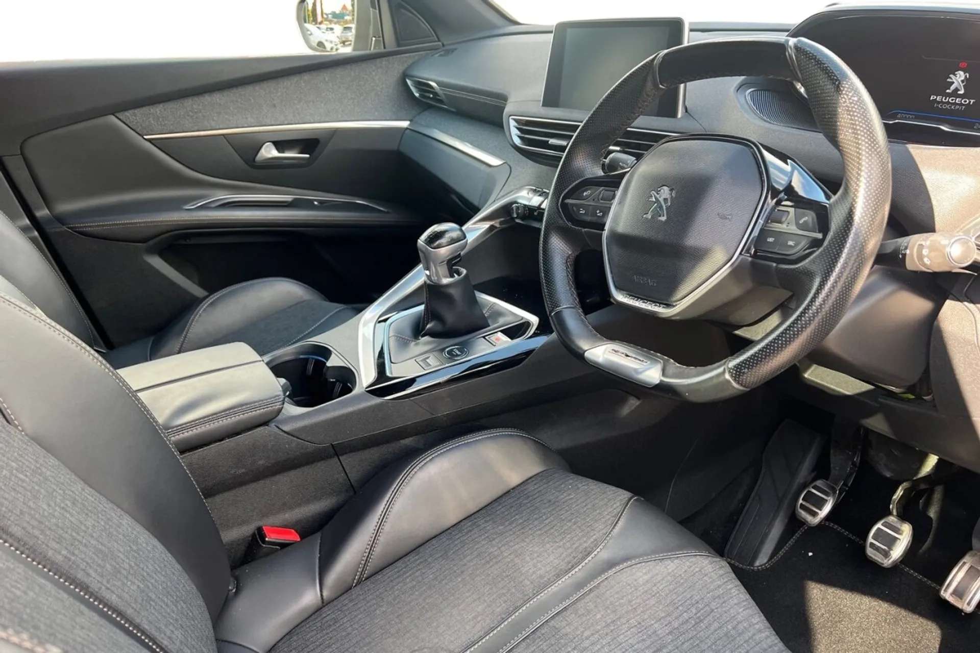 2018 PEUGEOT 3008 2018 PEUGEOT 3008