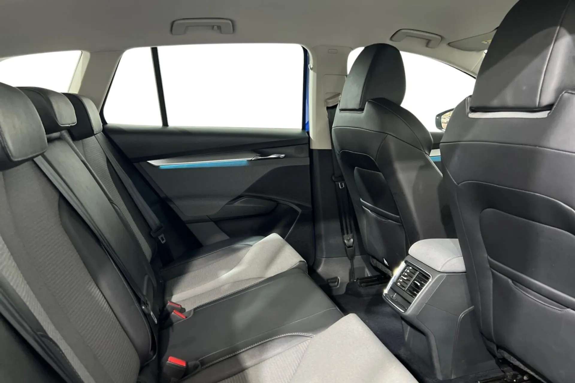 2021 SKODA ENYAQ IV 2021 SKODA ENYAQ IV