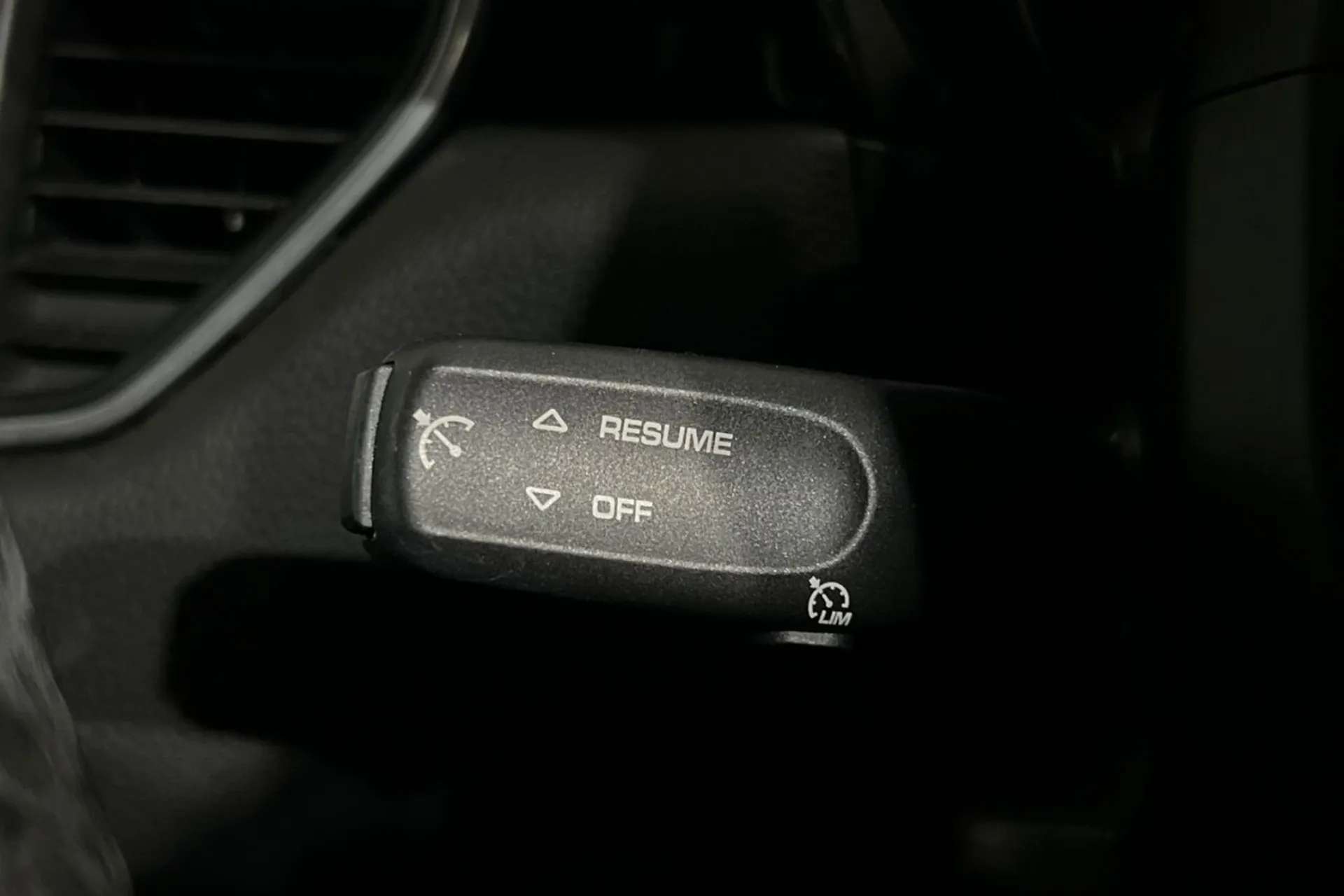 2018 PORSCHE MACAN 2018 PORSCHE MACAN