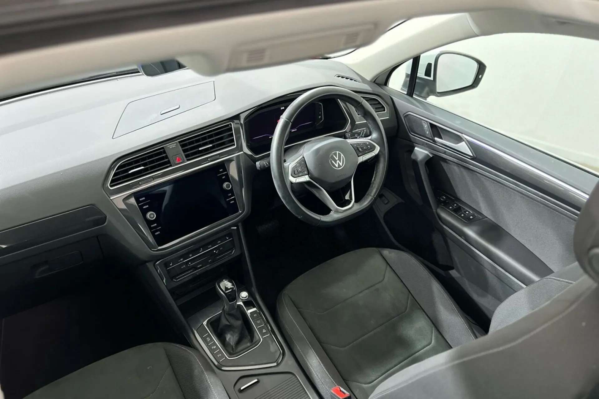 2020 VOLKSWAGEN TIGUAN 2020 VOLKSWAGEN TIGUAN