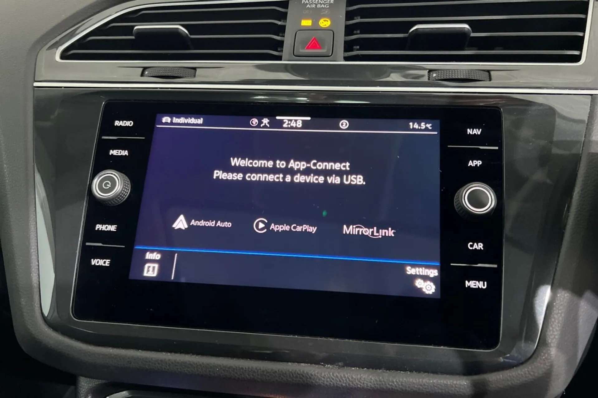 2020 VOLKSWAGEN TIGUAN 2020 VOLKSWAGEN TIGUAN