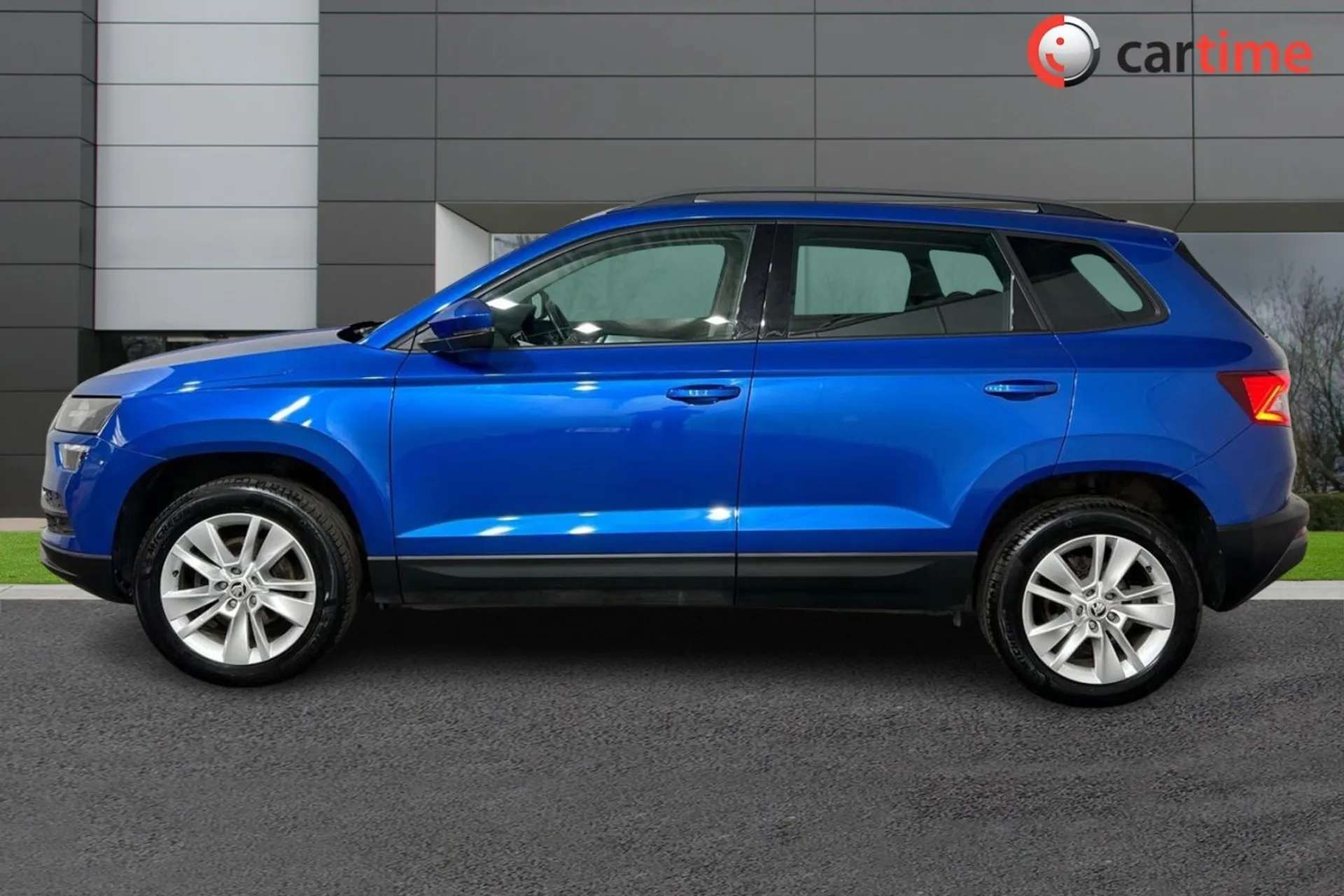 2021 SKODA KAROQ 2021 SKODA KAROQ
