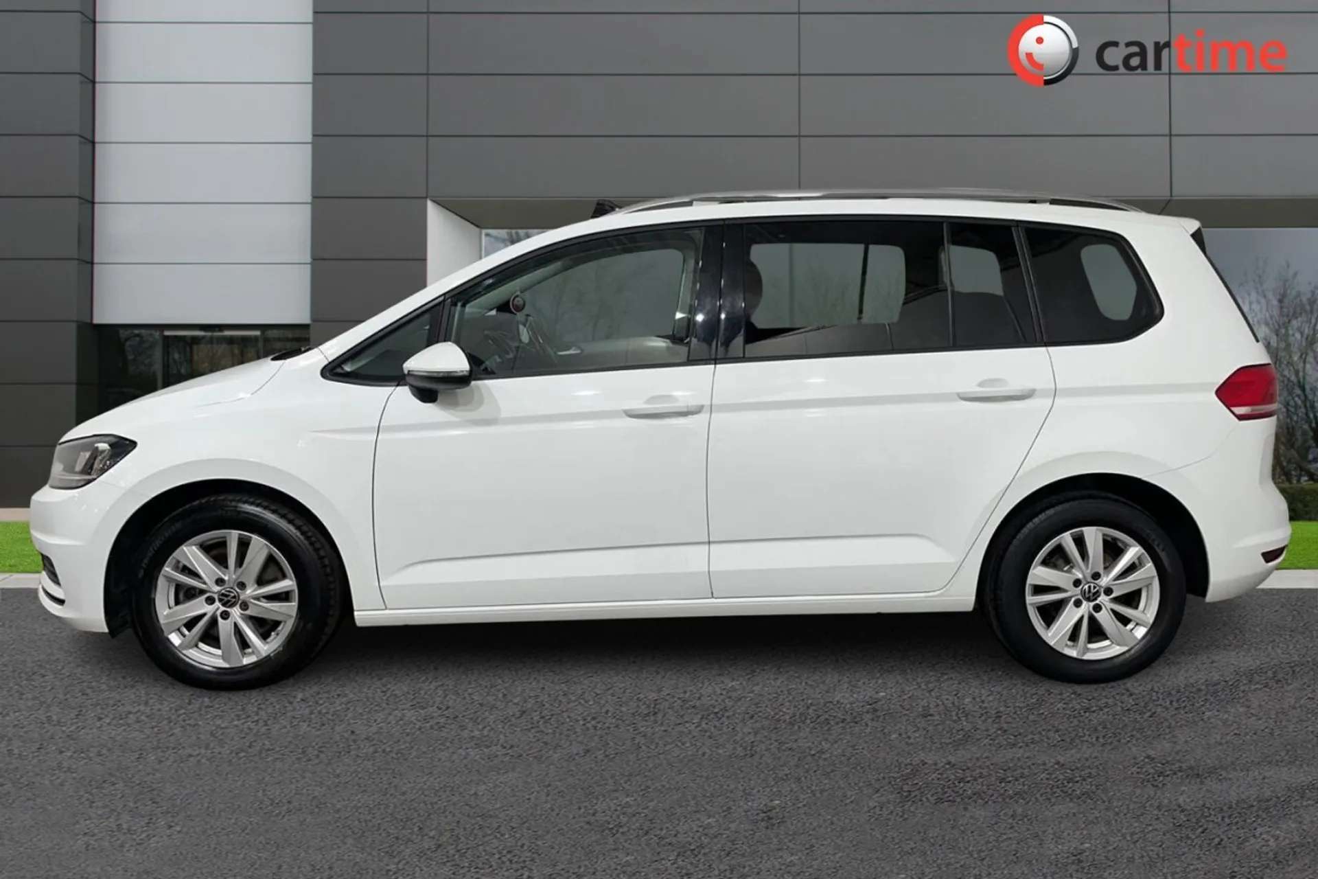 2020 VOLKSWAGEN TOURAN 2020 VOLKSWAGEN TOURAN