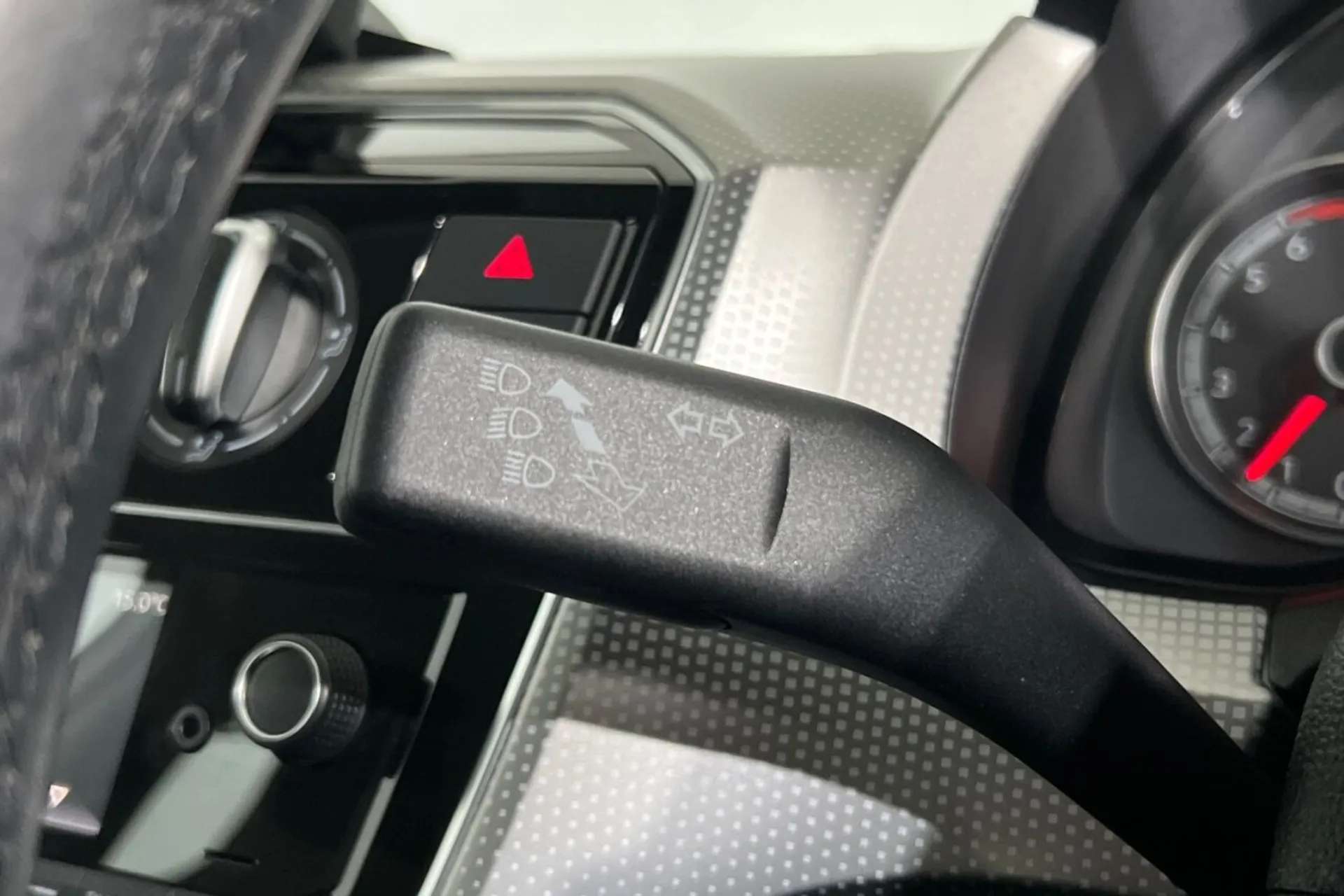 2017 VOLKSWAGEN UP 2017 VOLKSWAGEN UP