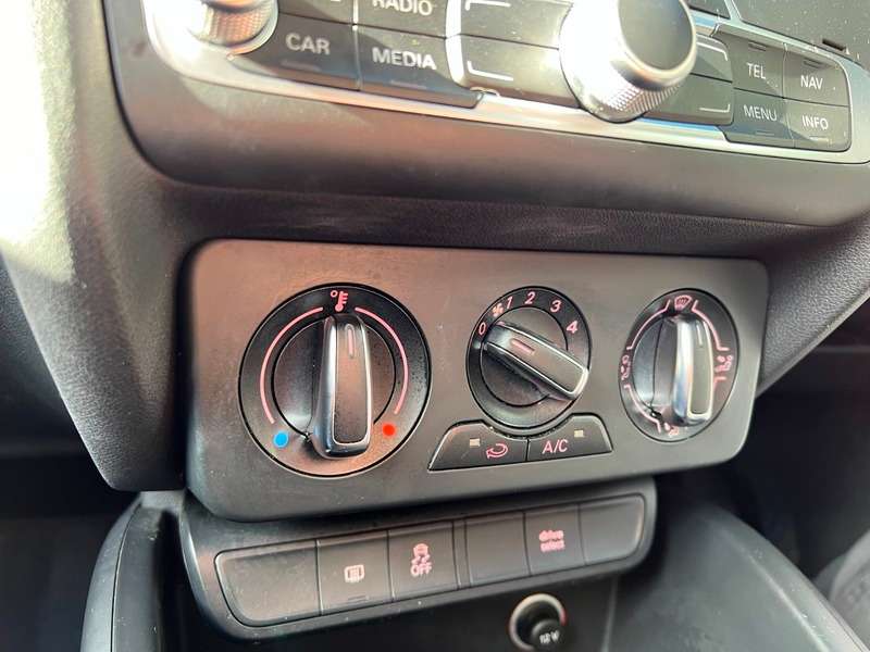 2015 AUDI A1 2015 AUDI A1