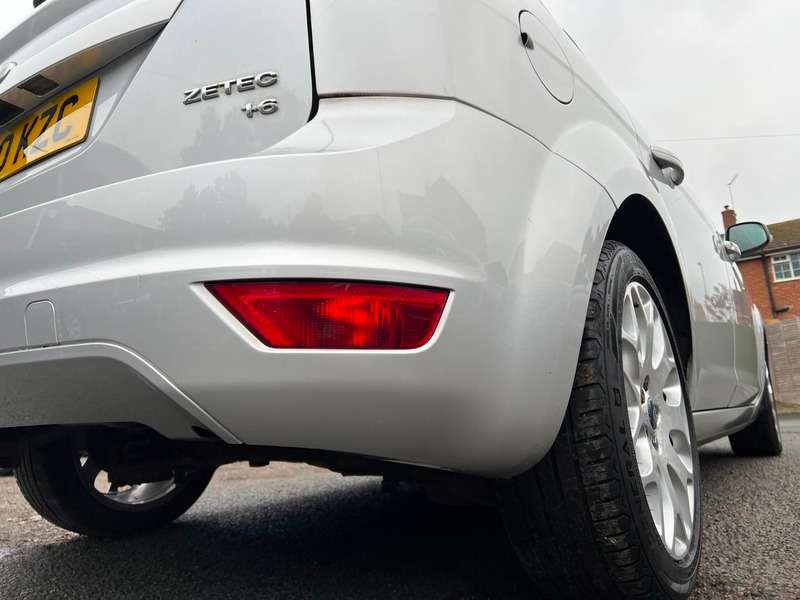 2010 FORD FOCUS 2010 FORD FOCUS