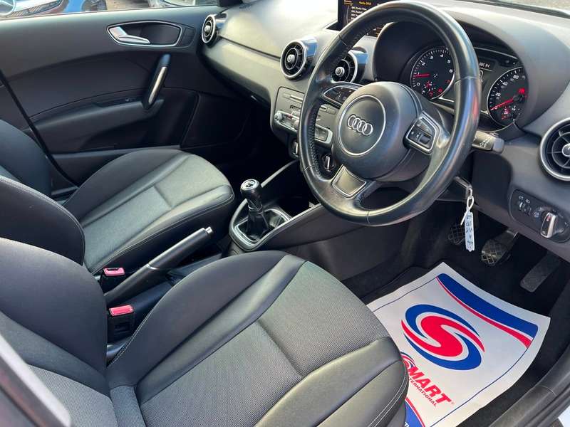 2015 AUDI A1 2015 AUDI A1