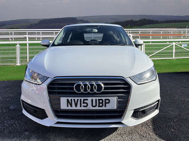 2015 AUDI A1 2015 AUDI A1