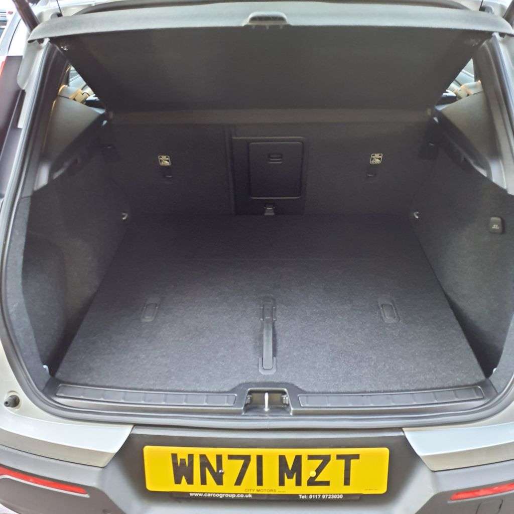 2021 VOLVO XC40 2021 VOLVO XC40