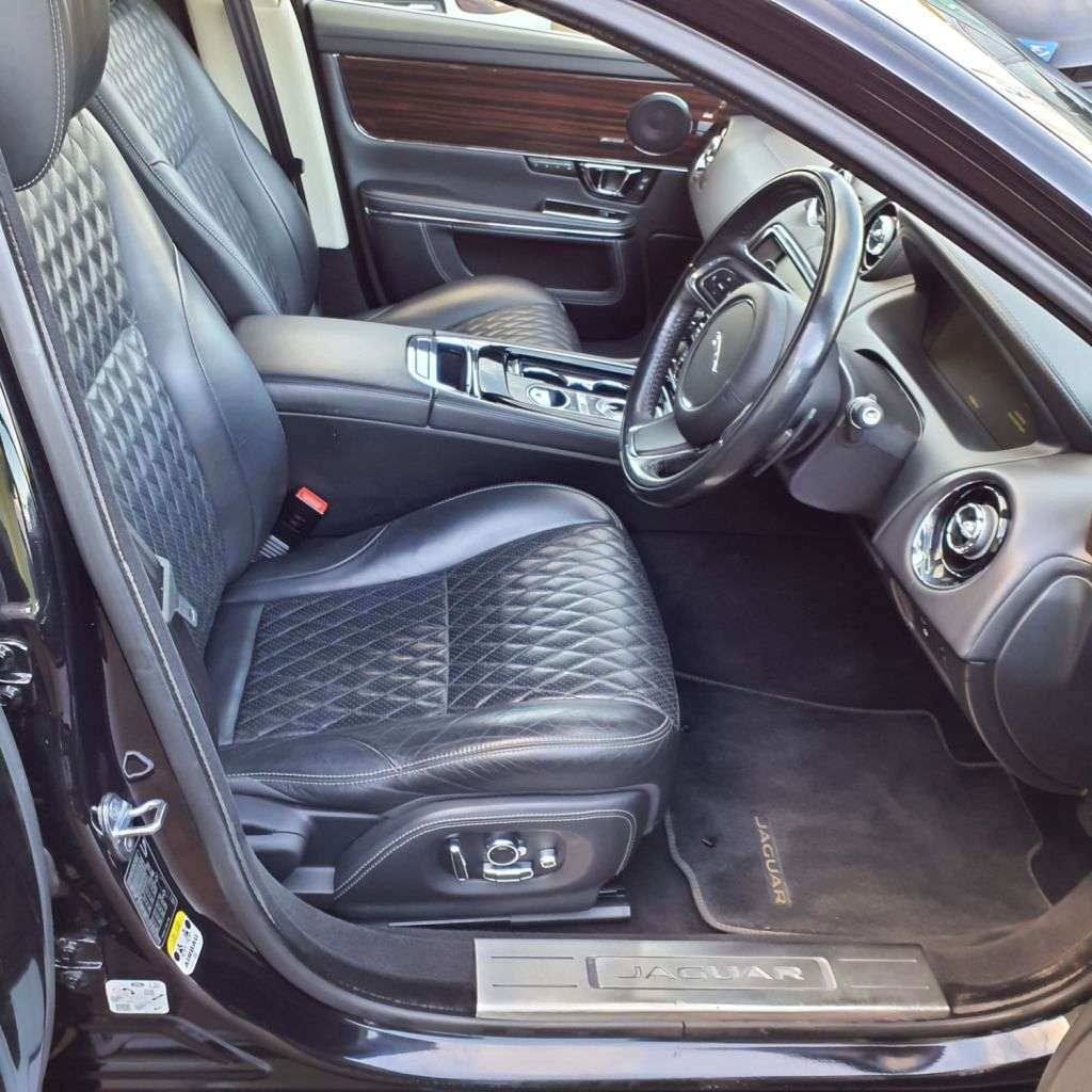 2017 JAGUAR XJ 2017 JAGUAR XJ