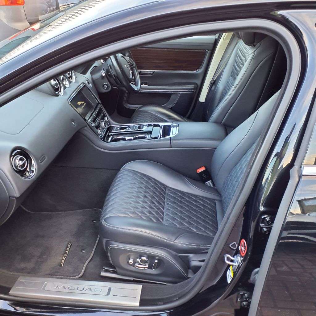 2017 JAGUAR XJ 2017 JAGUAR XJ