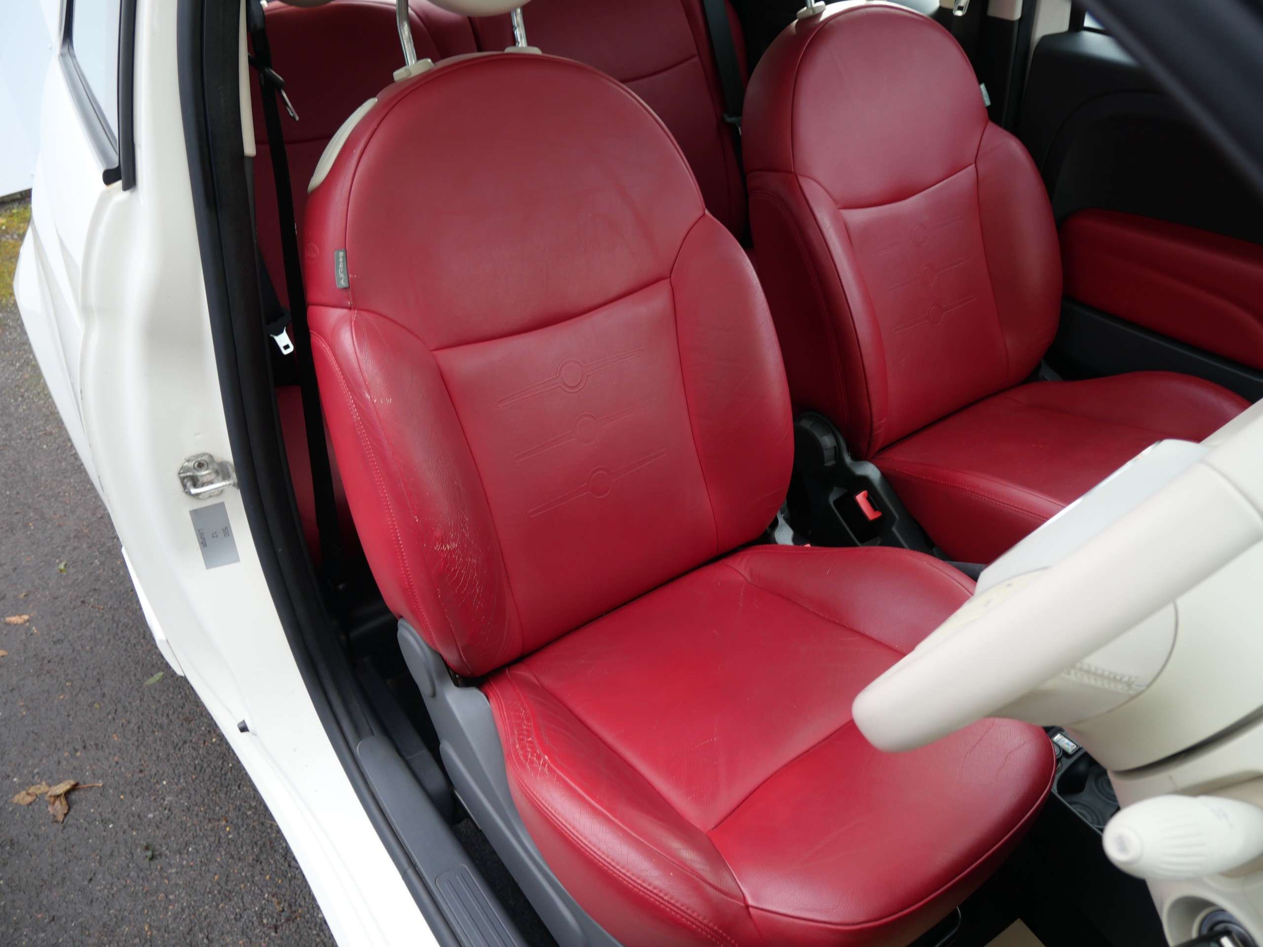 2010 FIAT 500 2010 FIAT 500