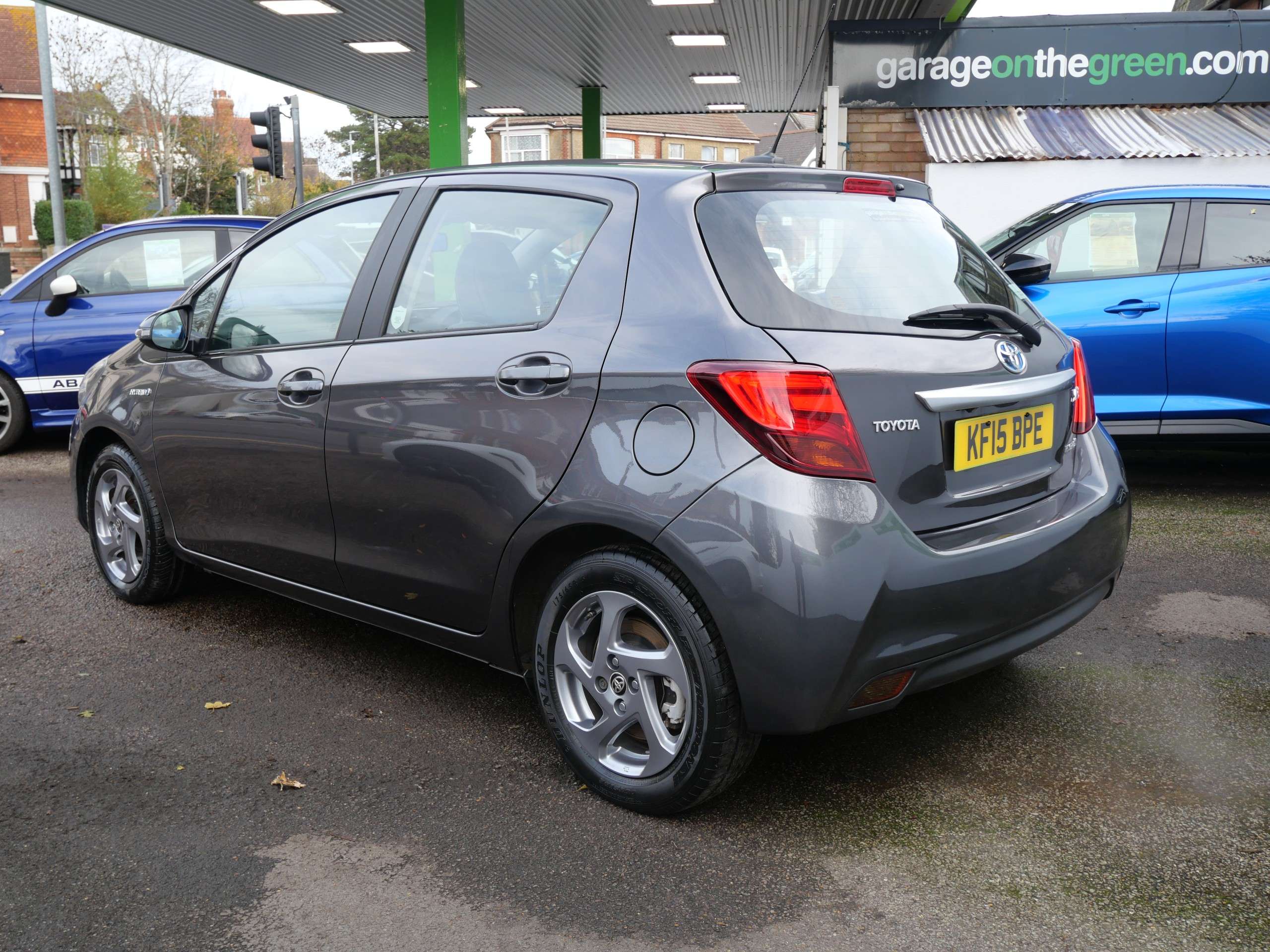 2015 TOYOTA YARIS 2015 TOYOTA YARIS