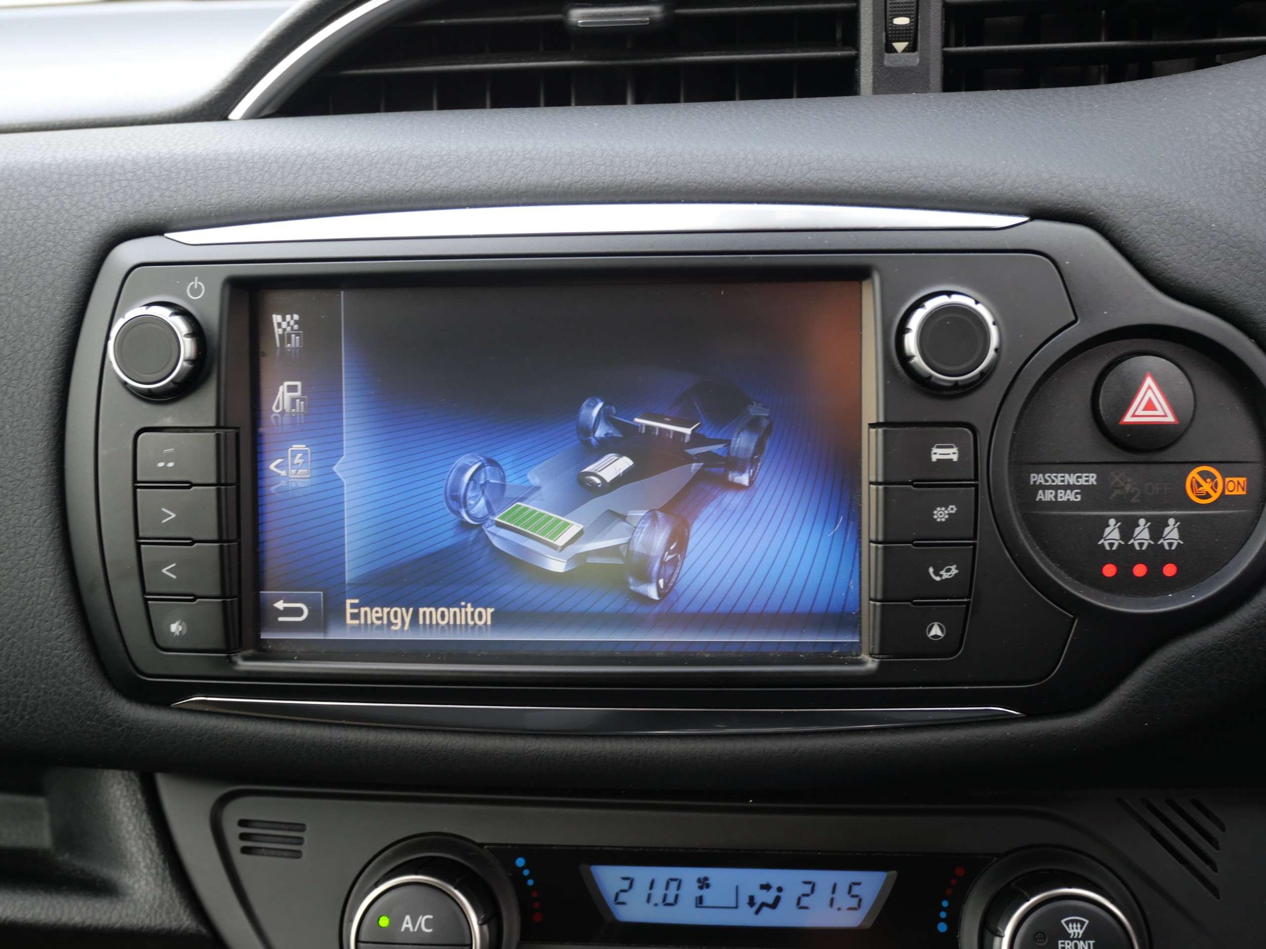 2015 TOYOTA YARIS 2015 TOYOTA YARIS