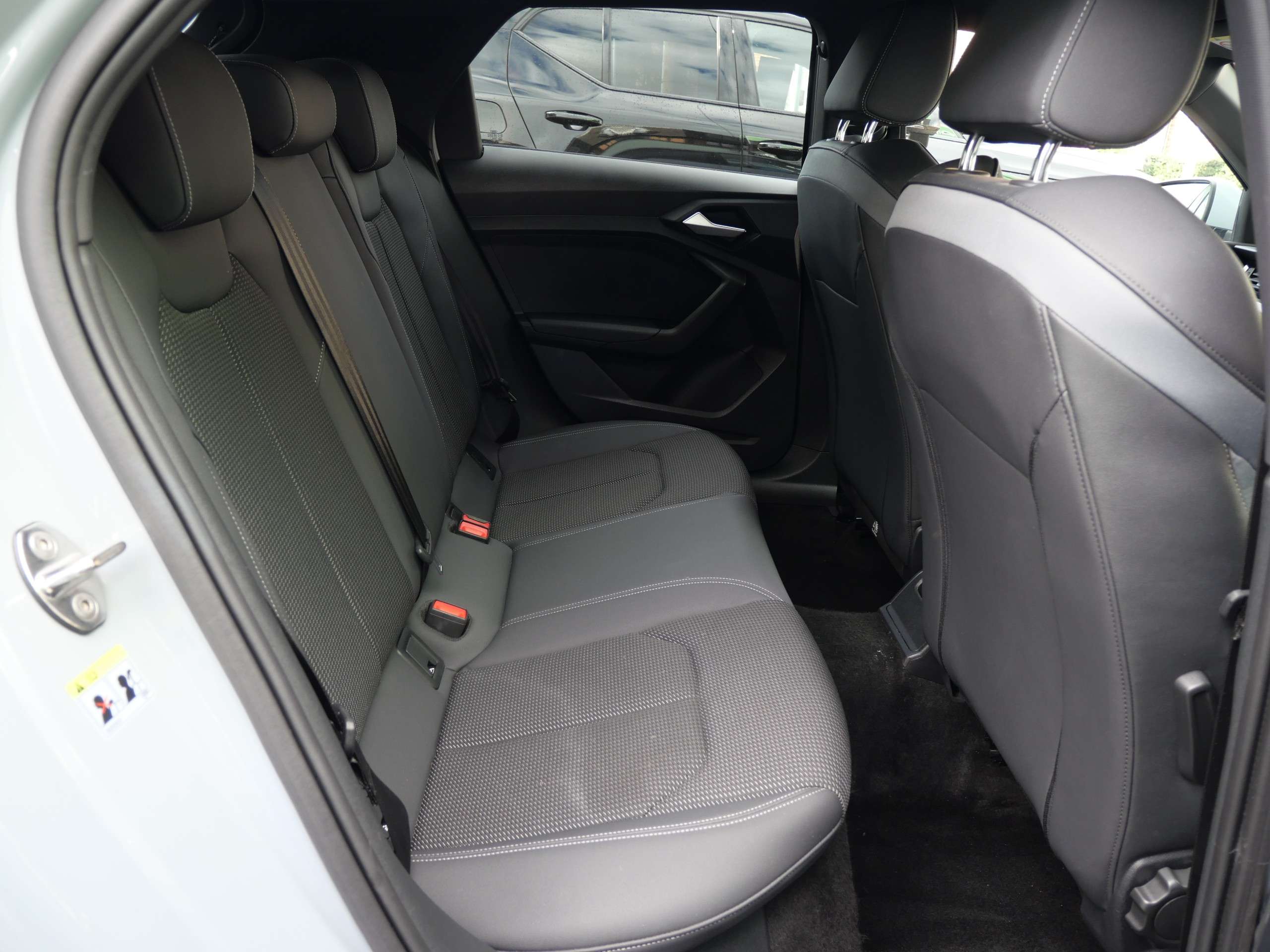 2020 AUDI A1 2020 AUDI A1