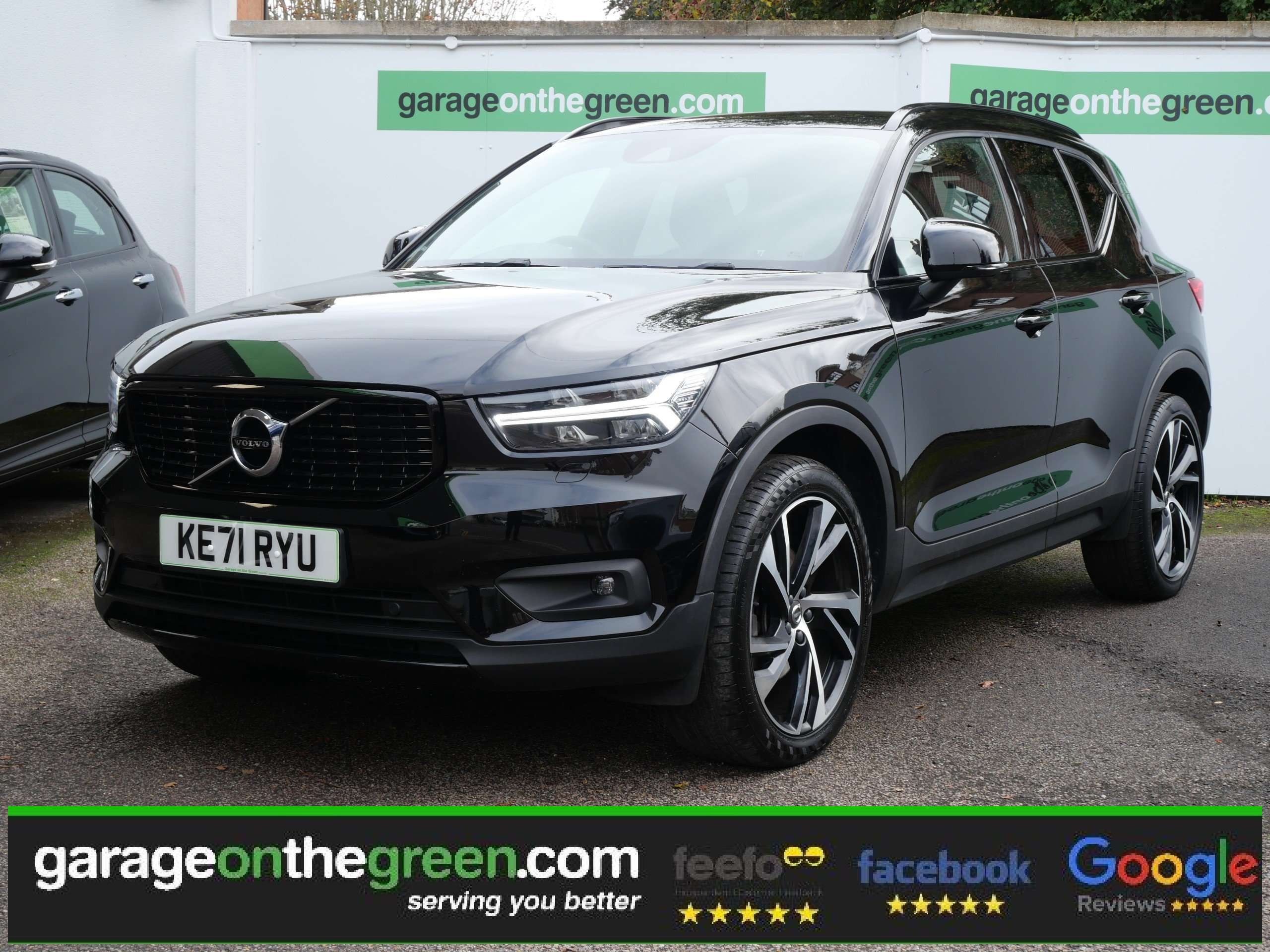 2021 VOLVO XC40 2021 VOLVO XC40
