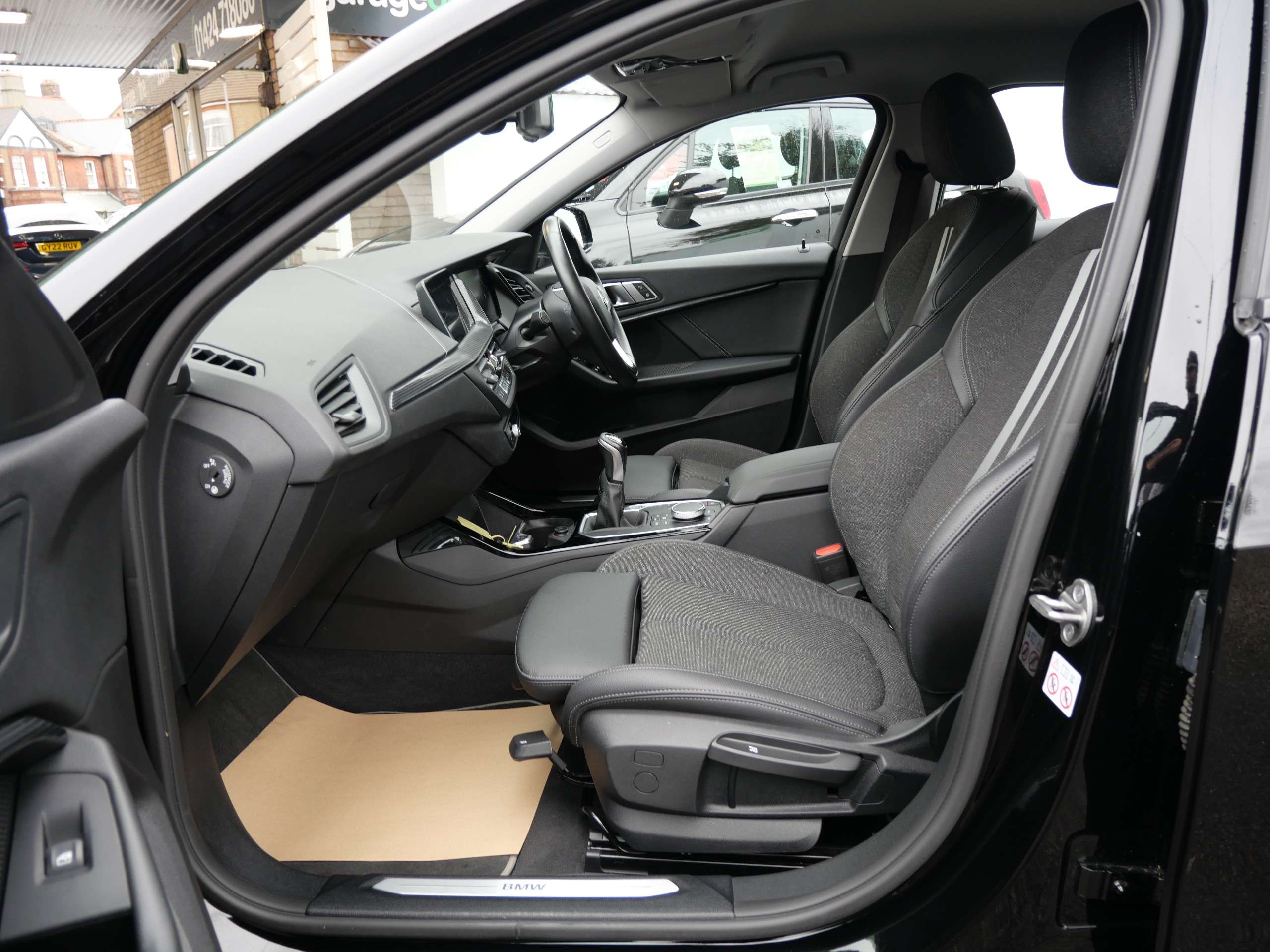 2021 BMW 1 SERIES 2021 BMW 1 SERIES