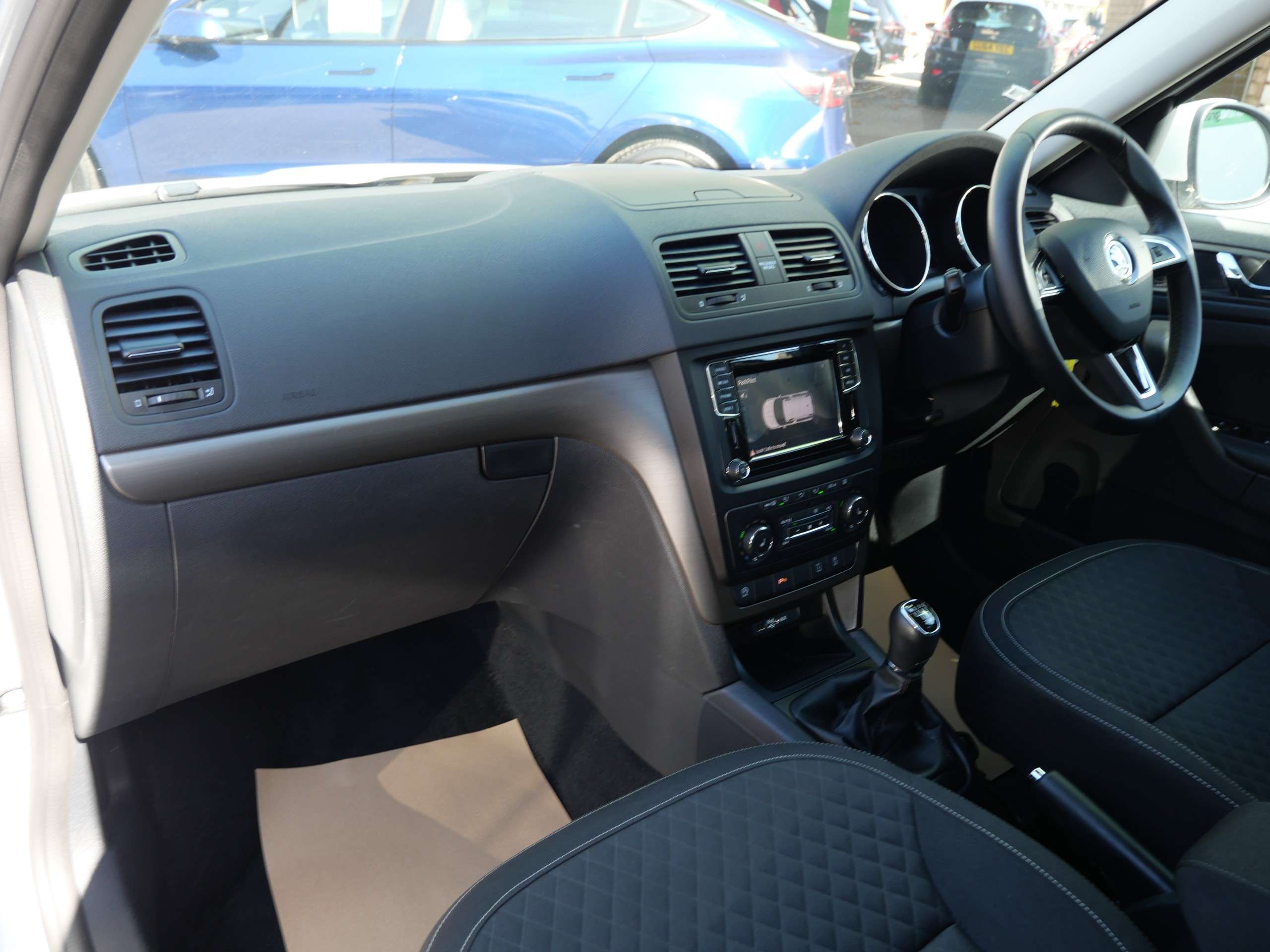 2017 SKODA YETI 2017 SKODA YETI