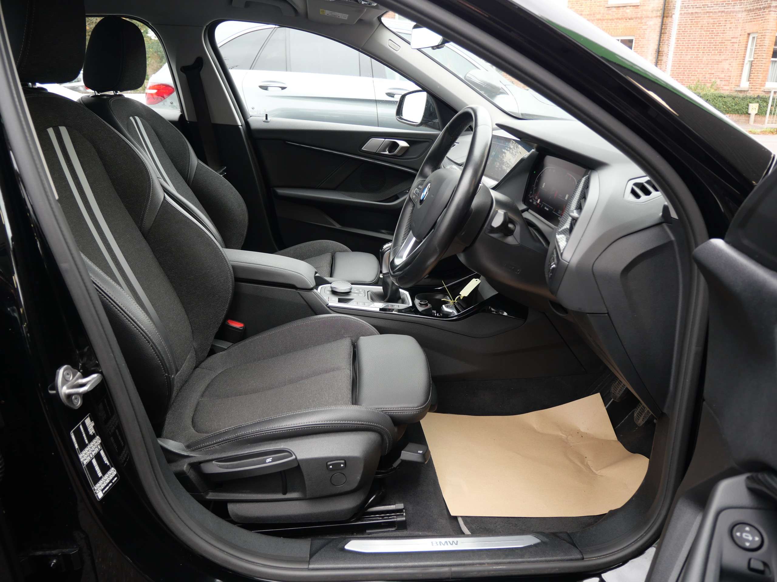 2021 BMW 1 SERIES 2021 BMW 1 SERIES