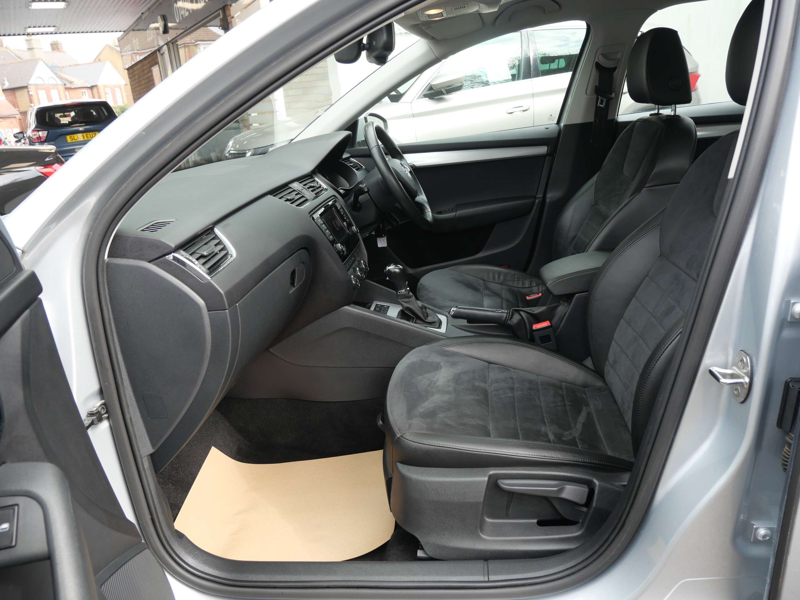 2014 SKODA OCTAVIA 2014 SKODA OCTAVIA