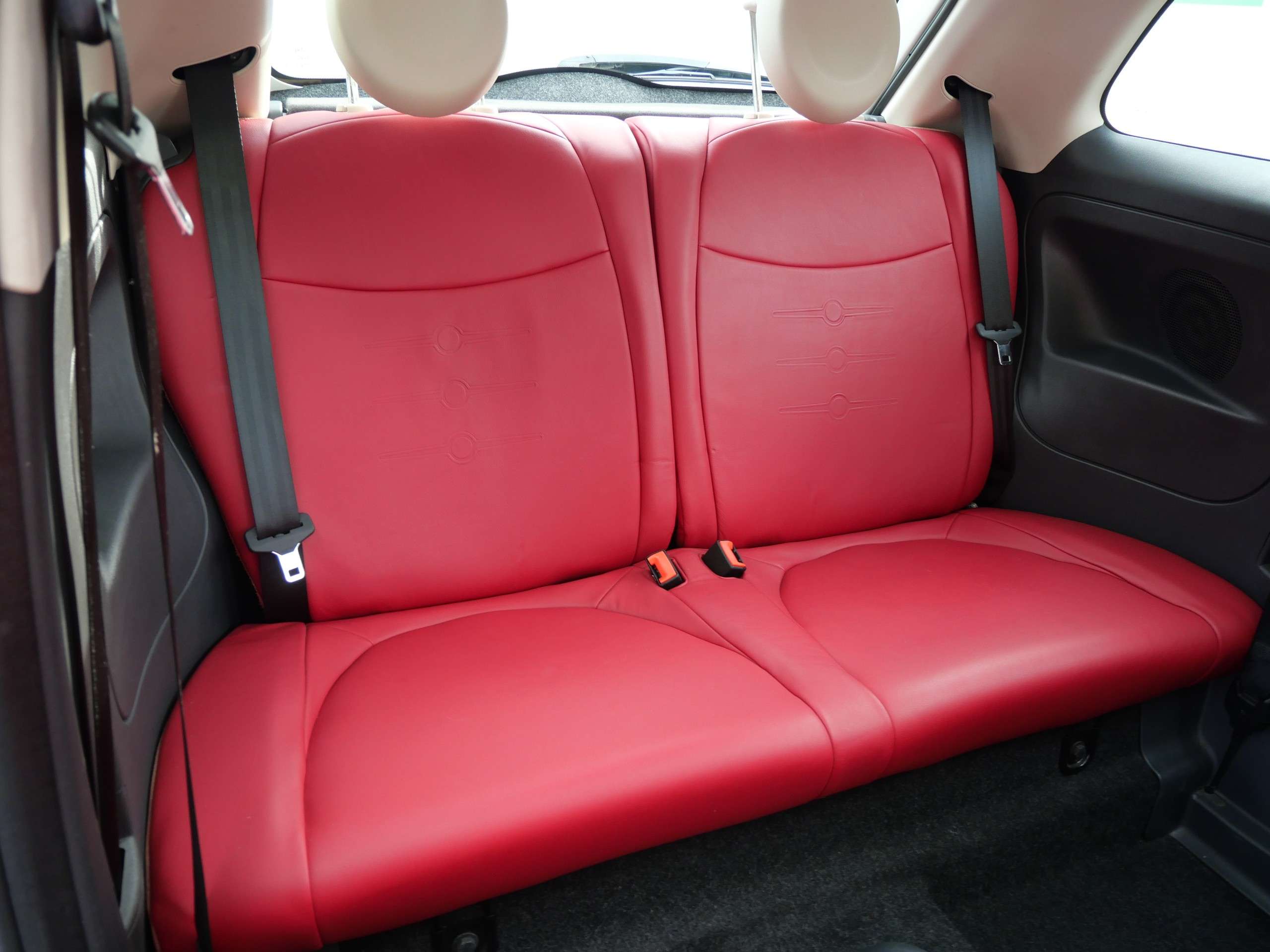 2010 FIAT 500 2010 FIAT 500