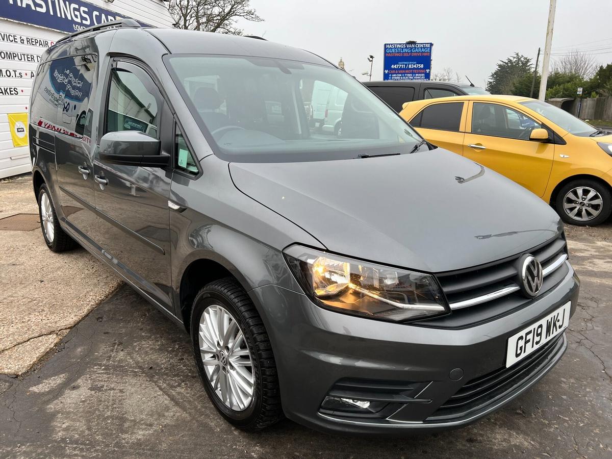 Check out this Volkswagen Caddy 2019 Diesel Manual