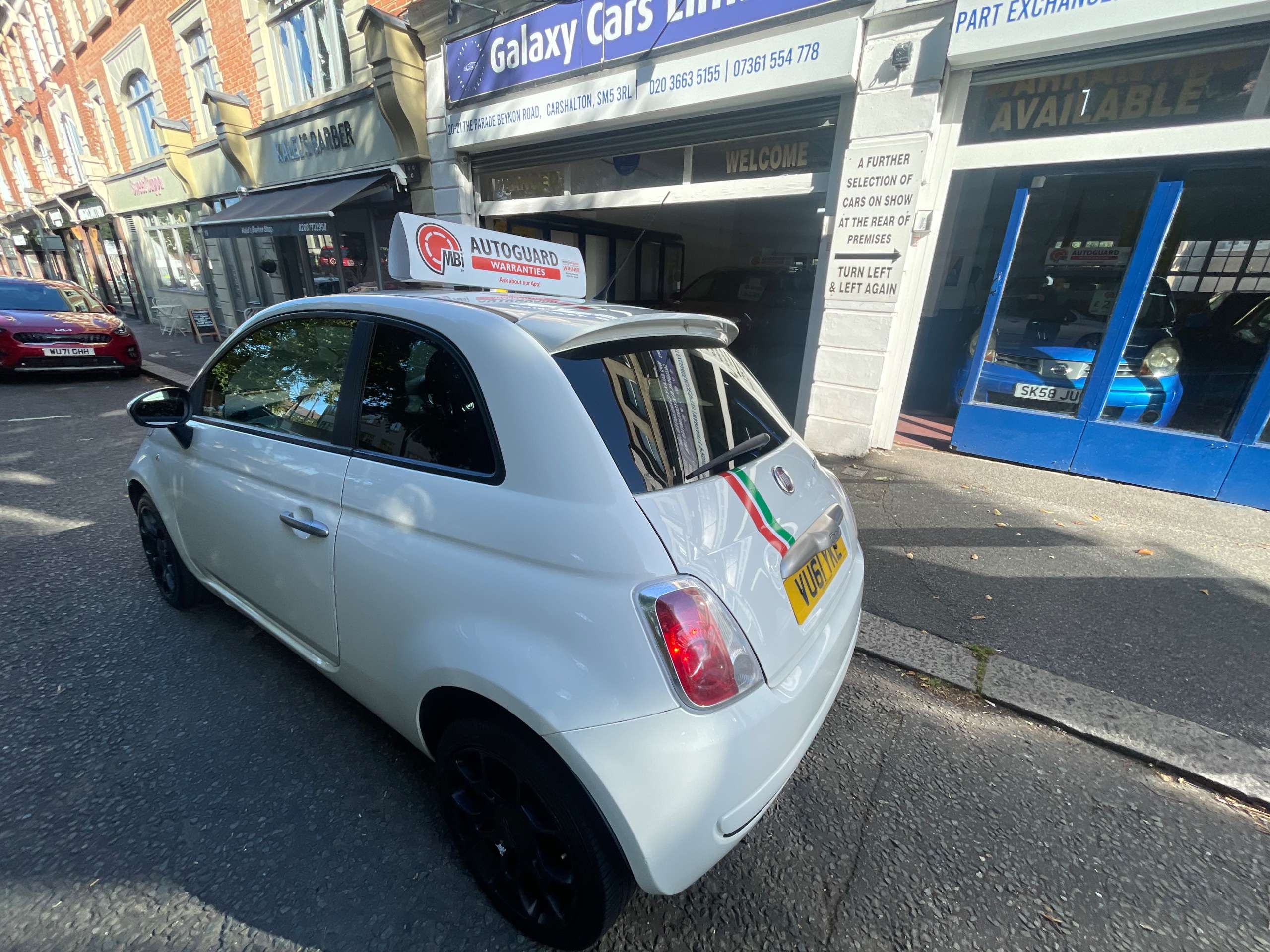 2011 FIAT 500 2011 FIAT 500