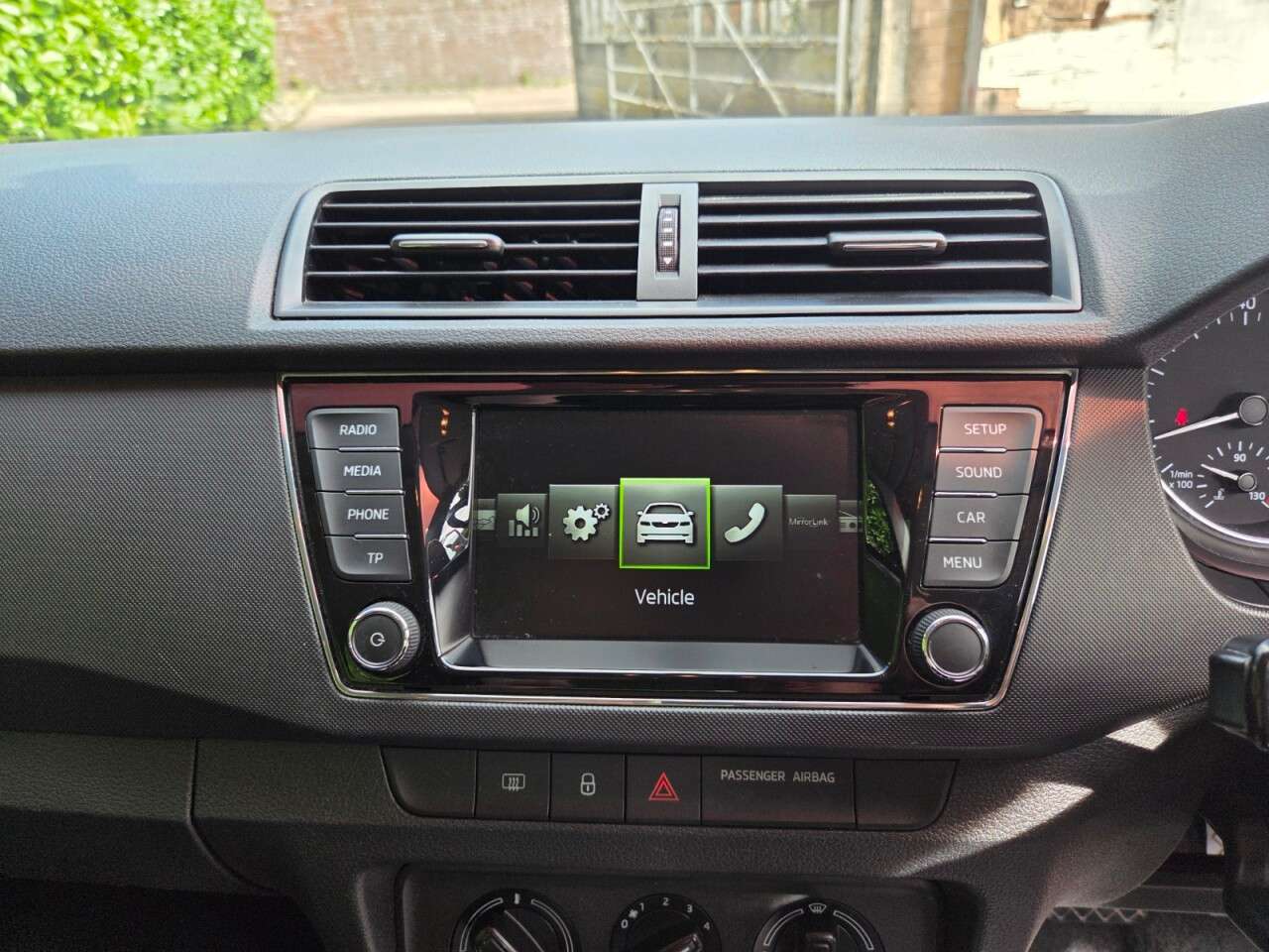 2015 SKODA FABIA 2015 SKODA FABIA