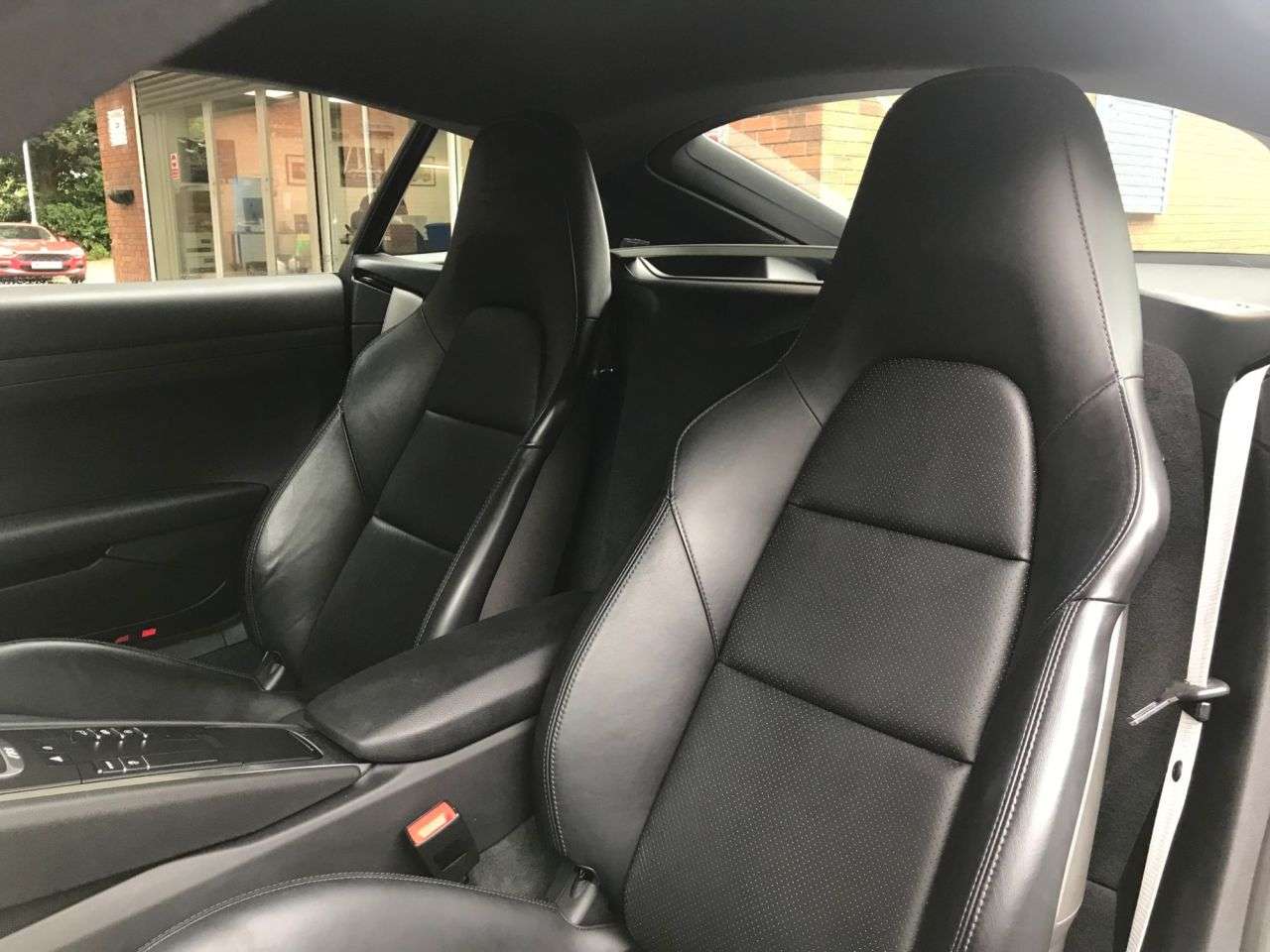 2019 PORSCHE 718 CAYMAN 2019 PORSCHE 718 CAYMAN