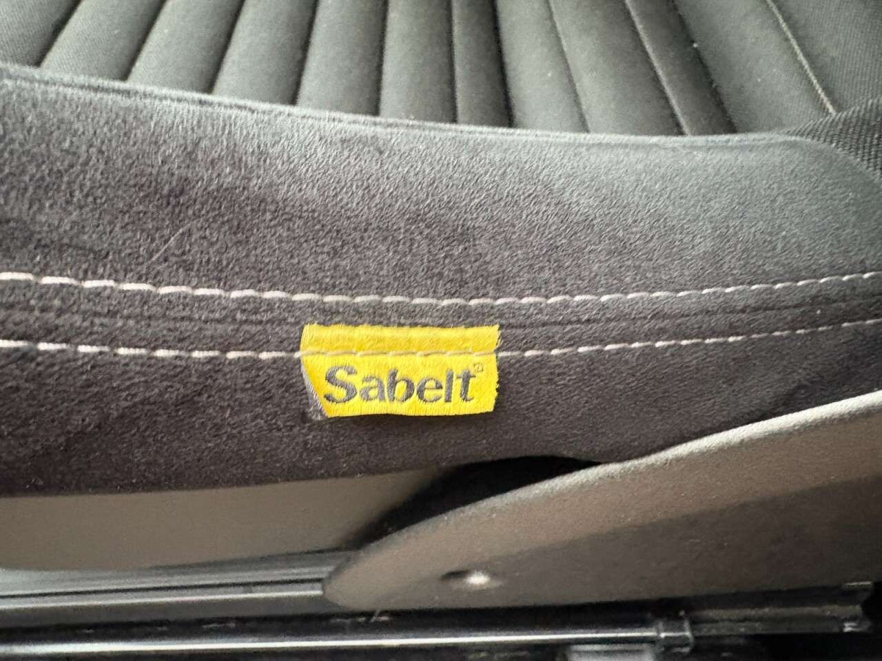 2017 ABARTH 595 2017 ABARTH 595