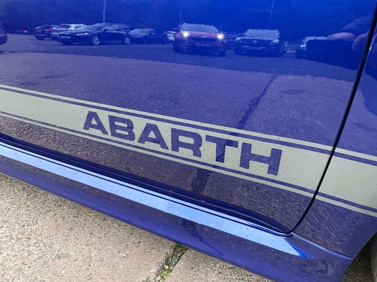 2017 ABARTH 595 2017 ABARTH 595