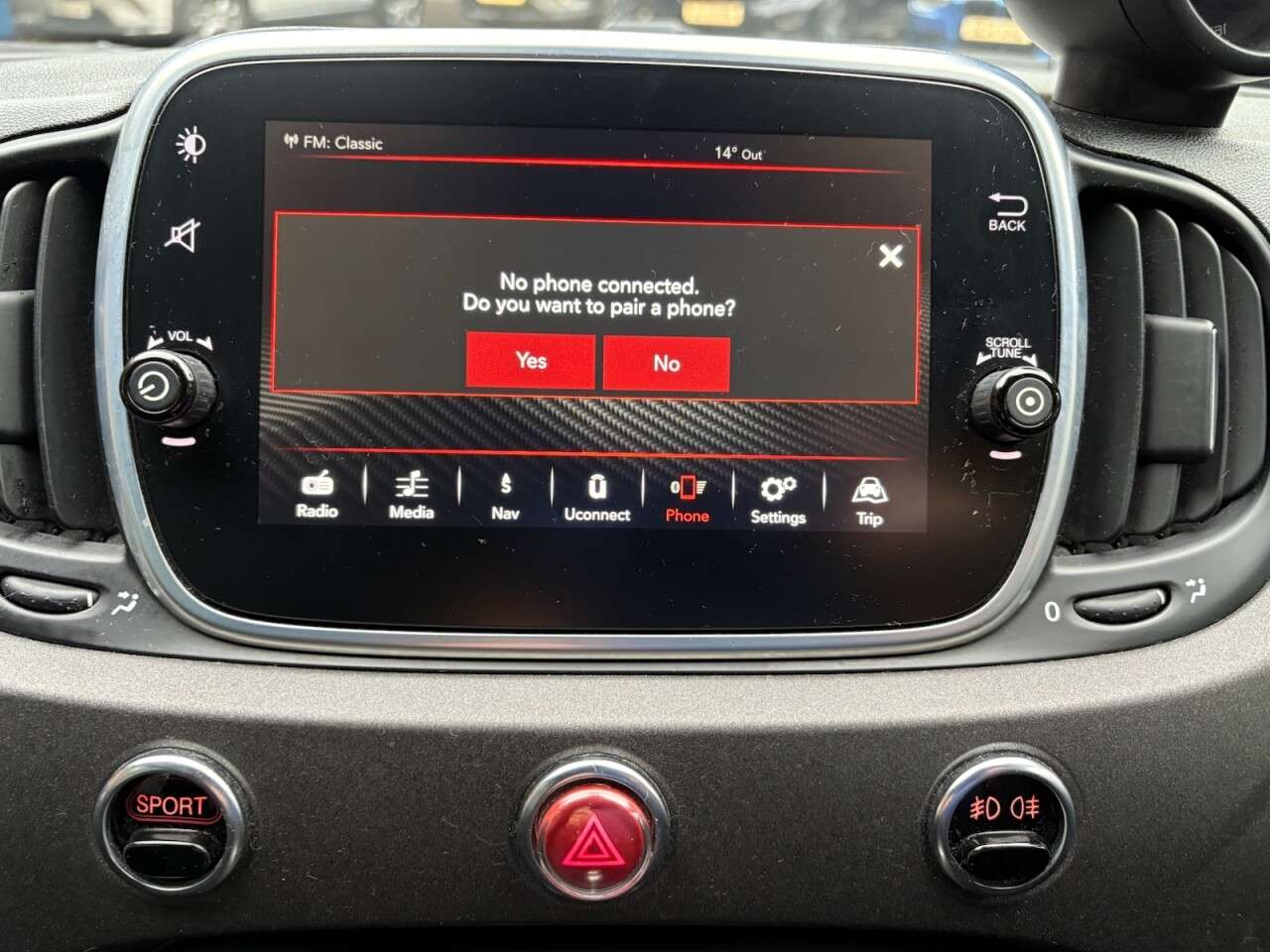 2017 ABARTH 595 2017 ABARTH 595