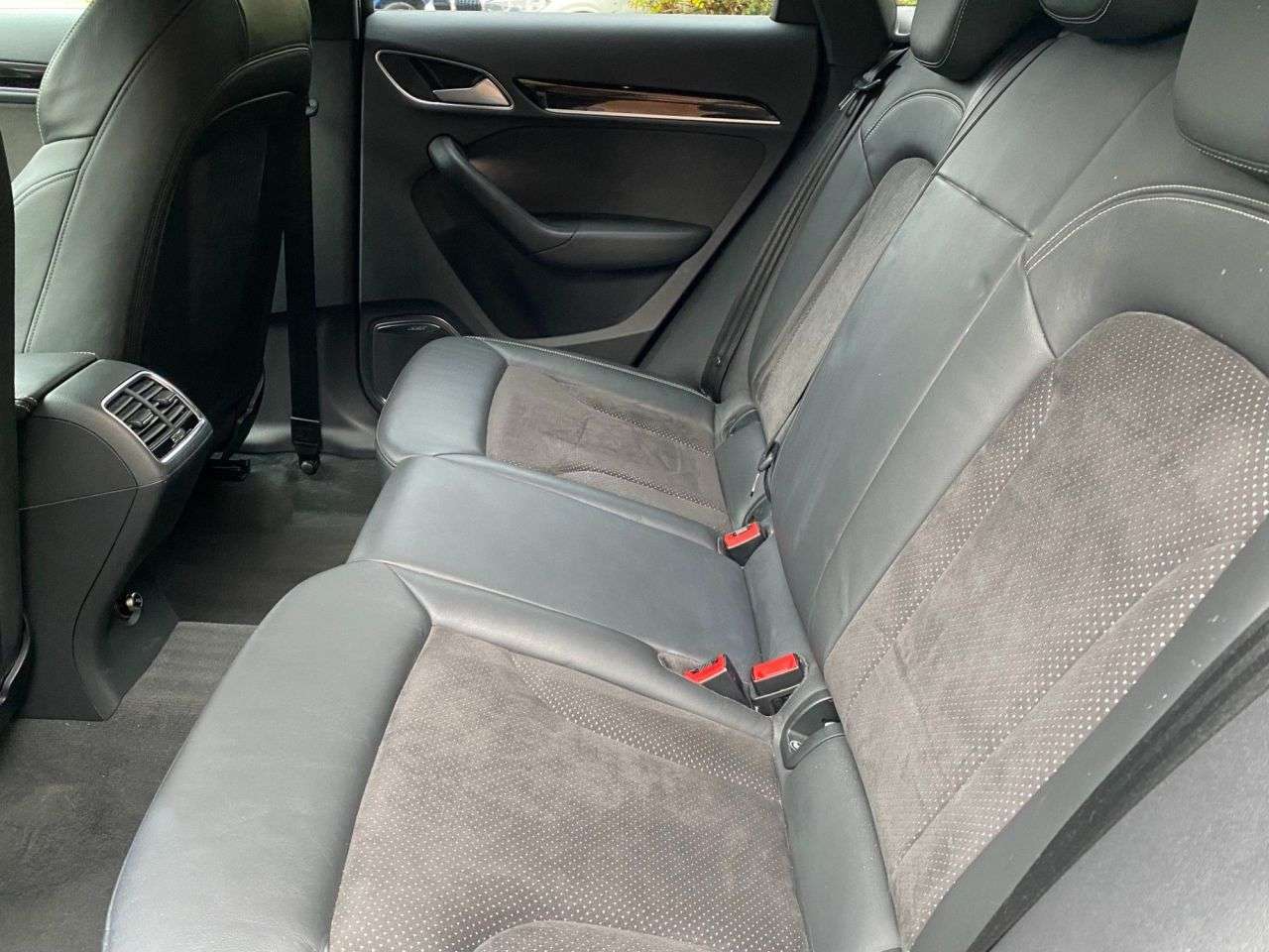 2018 AUDI Q3 2018 AUDI Q3