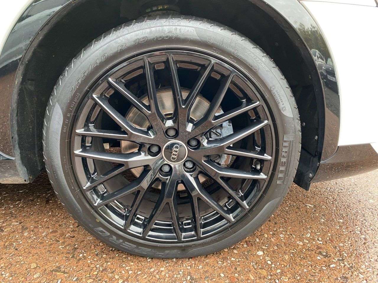 2018 AUDI Q3 2018 AUDI Q3